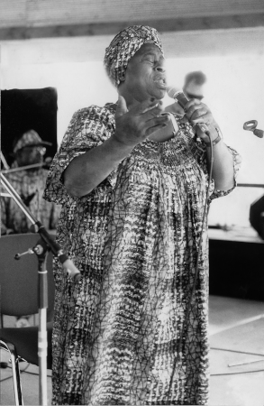 Aminata Fall